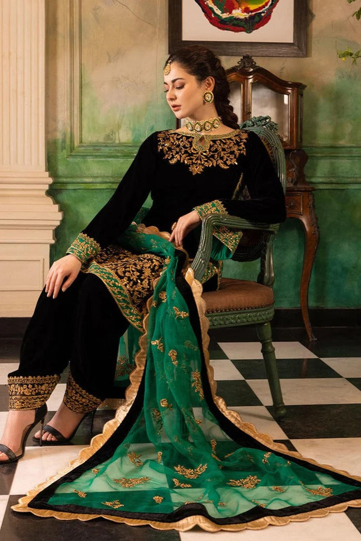 AR-1027 Sequence Embroidered 9000 Micro Velvet 3Pc With Organza Embroidered Dupatta