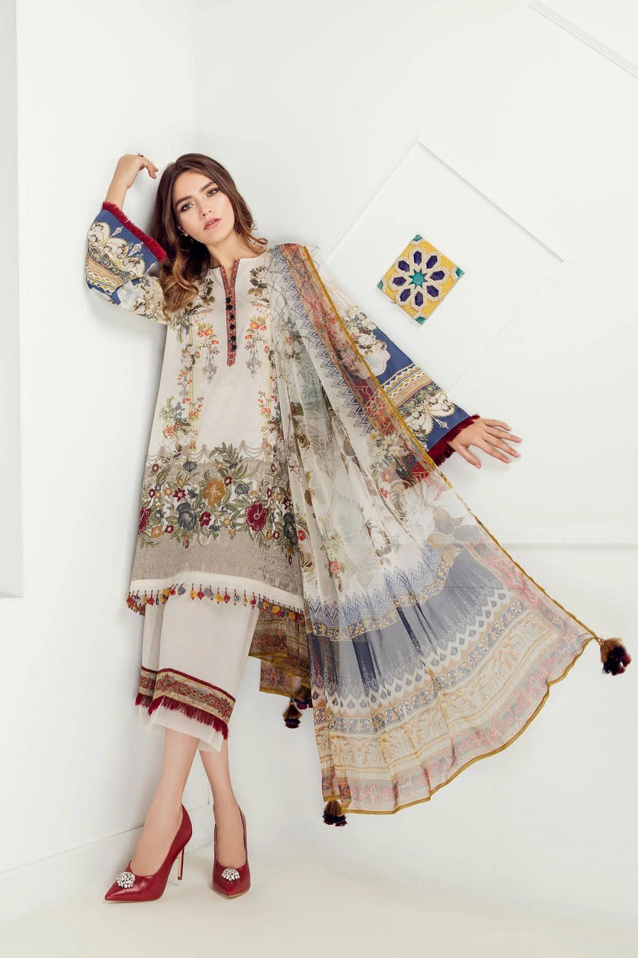 3pc Digital Printed Lawn Suit With Digital Printed Pure Chiffon Dupatta