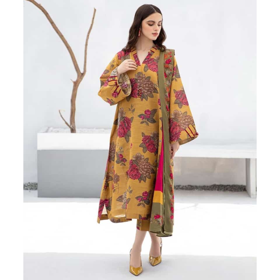 AR-10 3Pc Digital Printed Lawn Suit With Digital Printed Lawn Dupatta