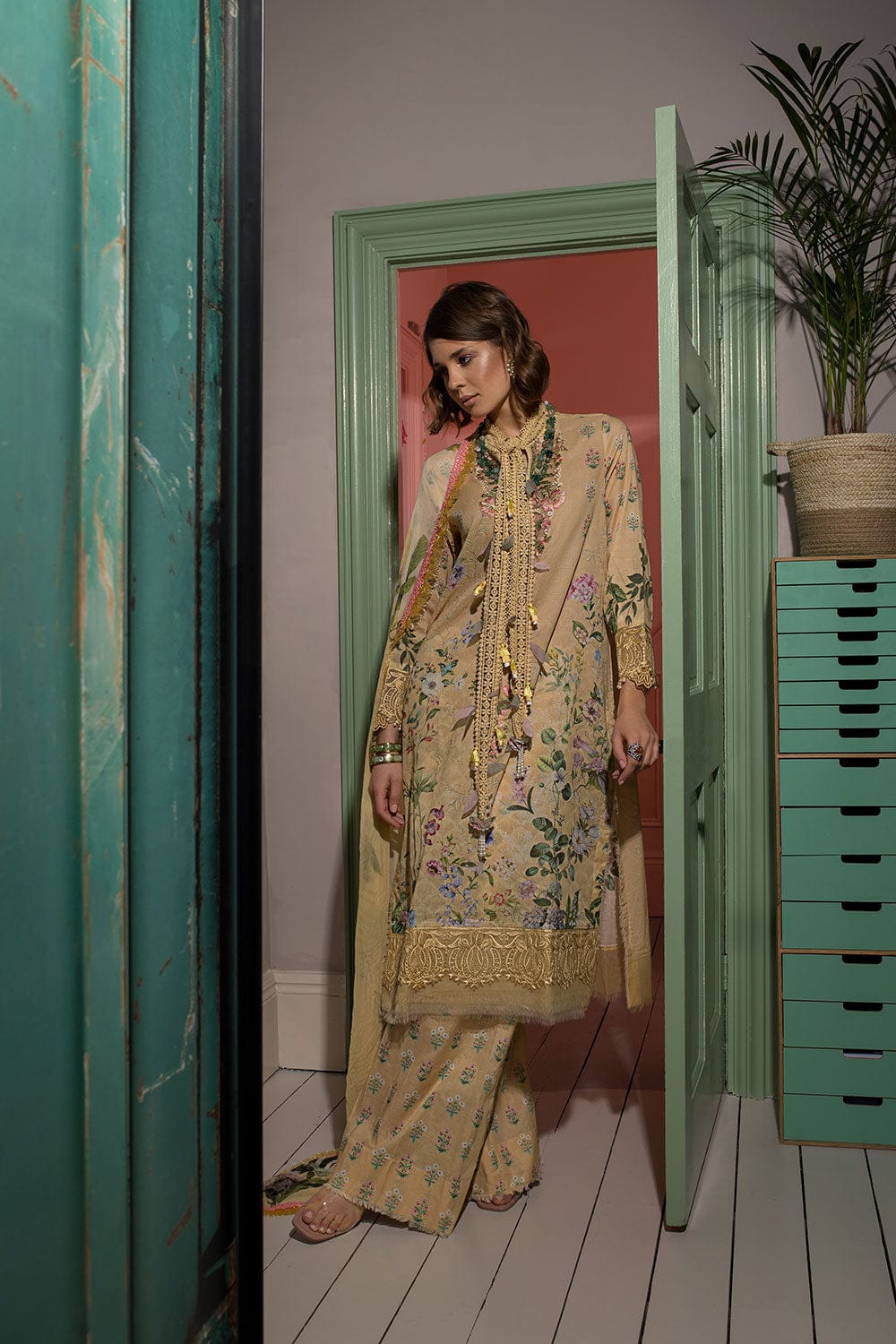 3pc Unstitched Digital Printed Lawn Suit With Silk Digital Printed Dupatta & Embroidered Laces