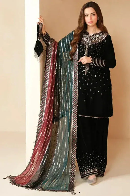 AR-996 Embroidered 9000 Micro Velvet 3Pc With Embroidered Chiffon Dupatta