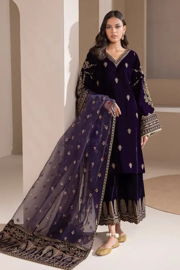 AR-1079 Embroidered 9000 Micro Velvet 3Pc With Organza Embroidered Dupatta